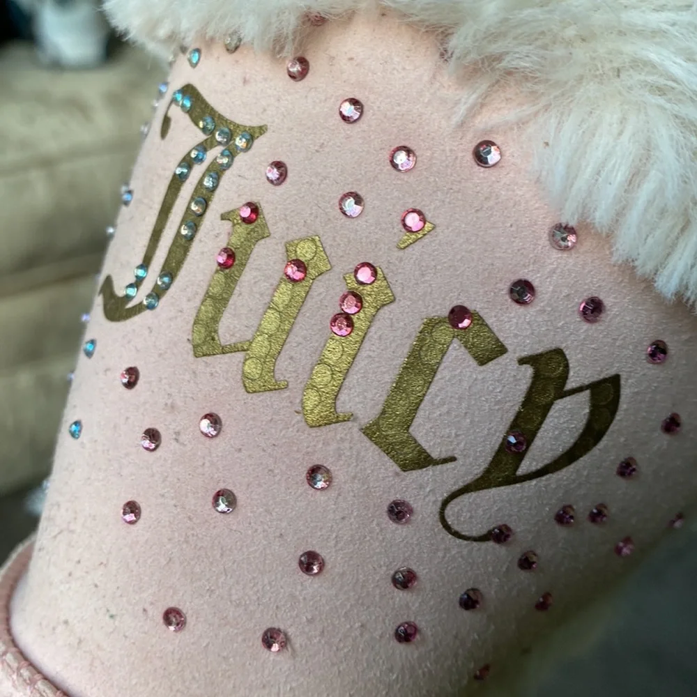 Juicy Couture pretty little girls pink boots size 3